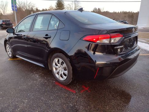 Used 2024 Toyota Corolla LE image 5