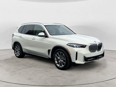 New 2026 BMW X5 xDrive50e w/ Premium Package image 1
