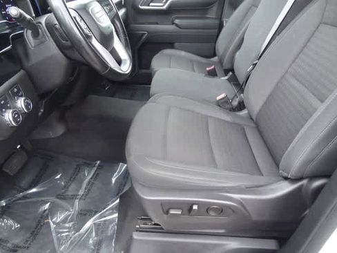 Used 2024 GMC Sierra 1500 SLE AWD/4WD image 6