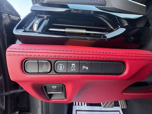 Used 2024 Acura MDX A-Spec image 23