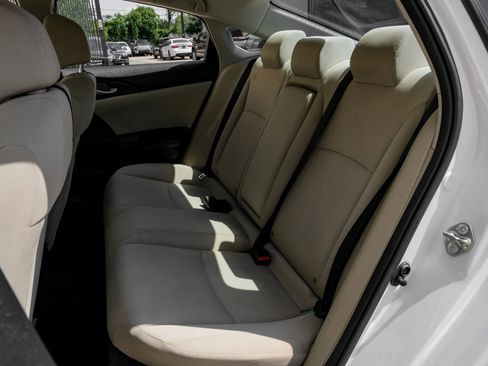 Used 2018 Honda Civic EX image 30