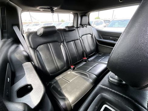 Used 2024 Jeep Wagoneer Series III w/ Flexible Seating Group AWD/4WD image 37