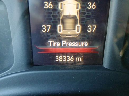 Used 2021 RAM 1500 Big Horn image 28