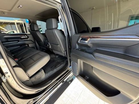 Used 2025 GMC Sierra 1500 SLT w/ SLT Premium Plus Package image 25