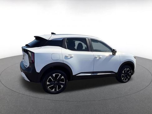 Used 2026 Nissan Kicks SV w/ Cold Weather Package AWD/4WD image 11