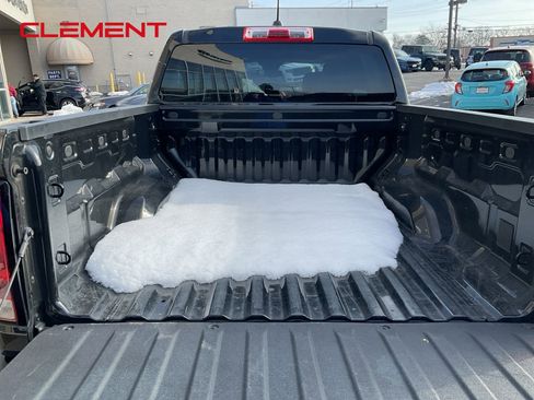 Used 2024 Chevrolet Colorado W/T RWD image 24