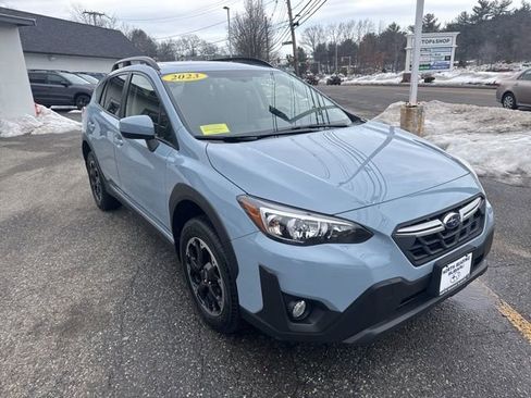Used 2023 Subaru Crosstrek 2.0i Premium image 1