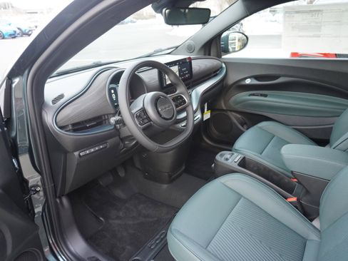 New 2025 FIAT 500 e image 14