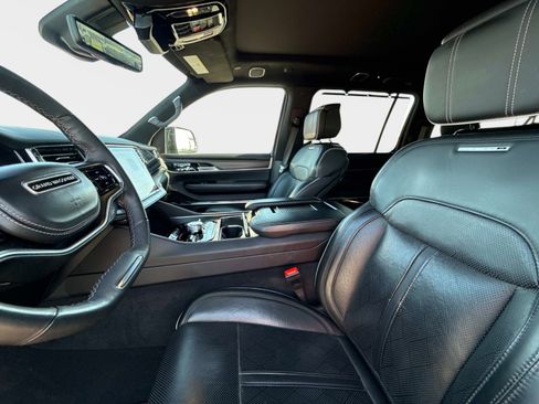 Used 2024 Jeep Grand Wagoneer L Series II w/ Quick Order Packagew 28T image 25