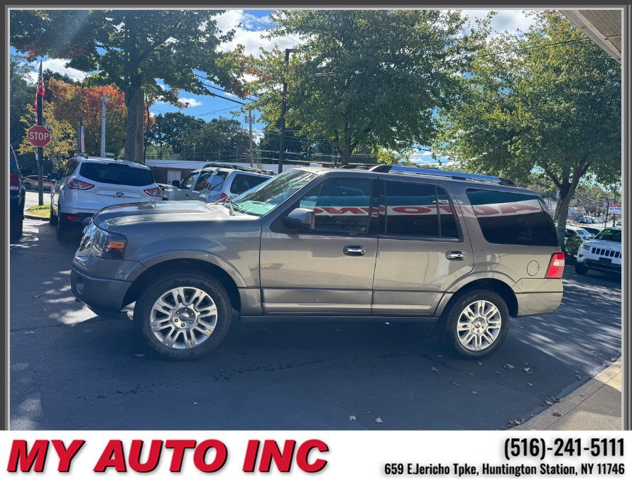 Used 2012 Ford Expedition Limited AWD/4WD image 7