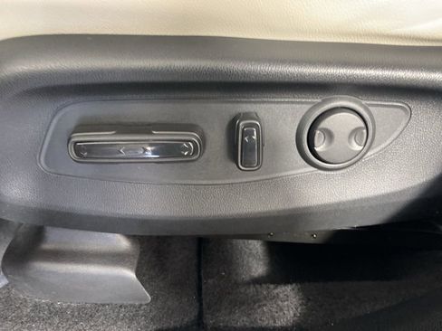 Used 2023 Honda CR-V EX-L image 23