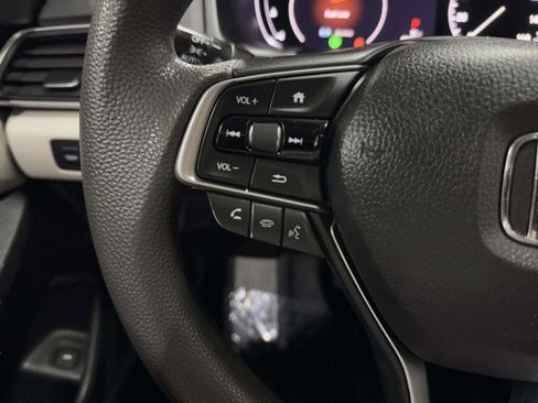 Used 2019 Honda Accord EX image 18