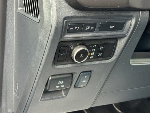 Used 2024 Ford F150 XLT w/ Equipment Group 303A High image 27