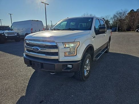Used 2016 Ford F150 Lariat w/ Equipment Group 502A Luxury image 3