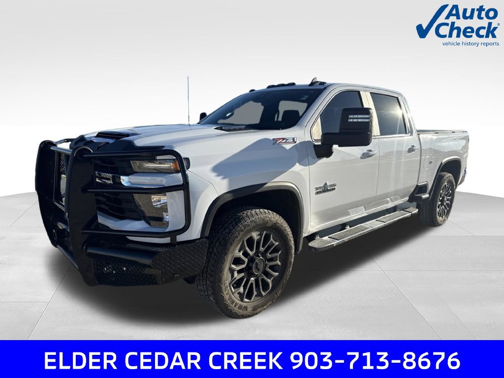 Used 2025 Chevrolet Silverado 2500 LT w/ Texas Edition AWD/4WD image 3