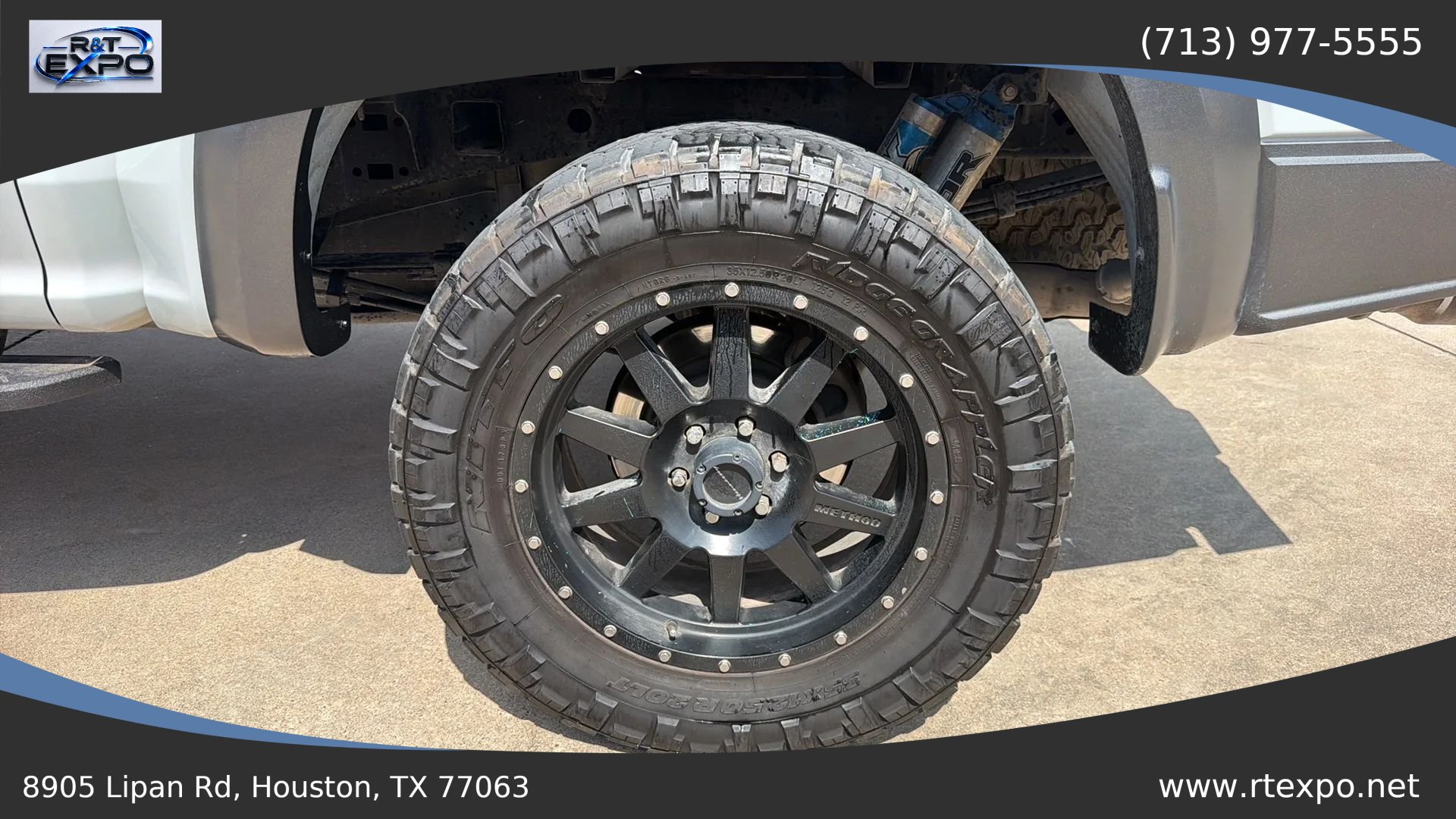 Used 2017 Ford F150 Raptor w/ Equipment Group 802A Luxury AWD/4WD image 19