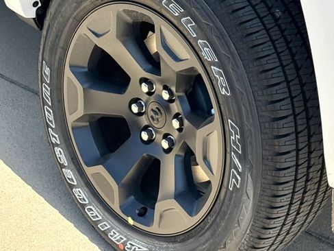 New 2026 RAM 1500 Lone Star AWD/4WD image 10