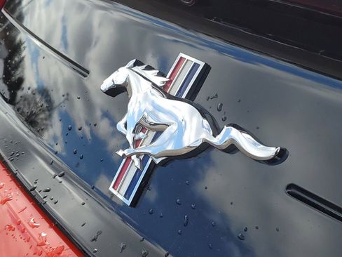 Used 2021 Ford Mustang Premium image 33