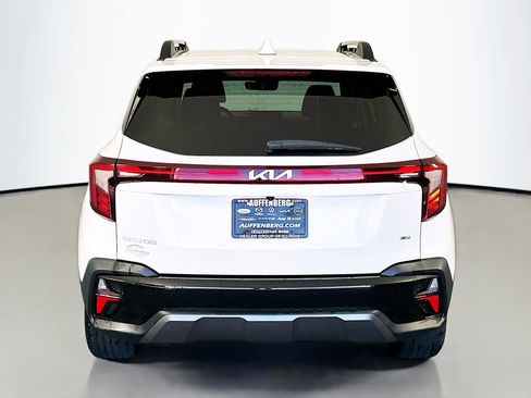Used 2024 Kia Seltos X-Line AWD/4WD image 6