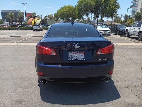 Used 2011 Lexus IS 250 w/ Premium Pkg Value Edition RWD image 7