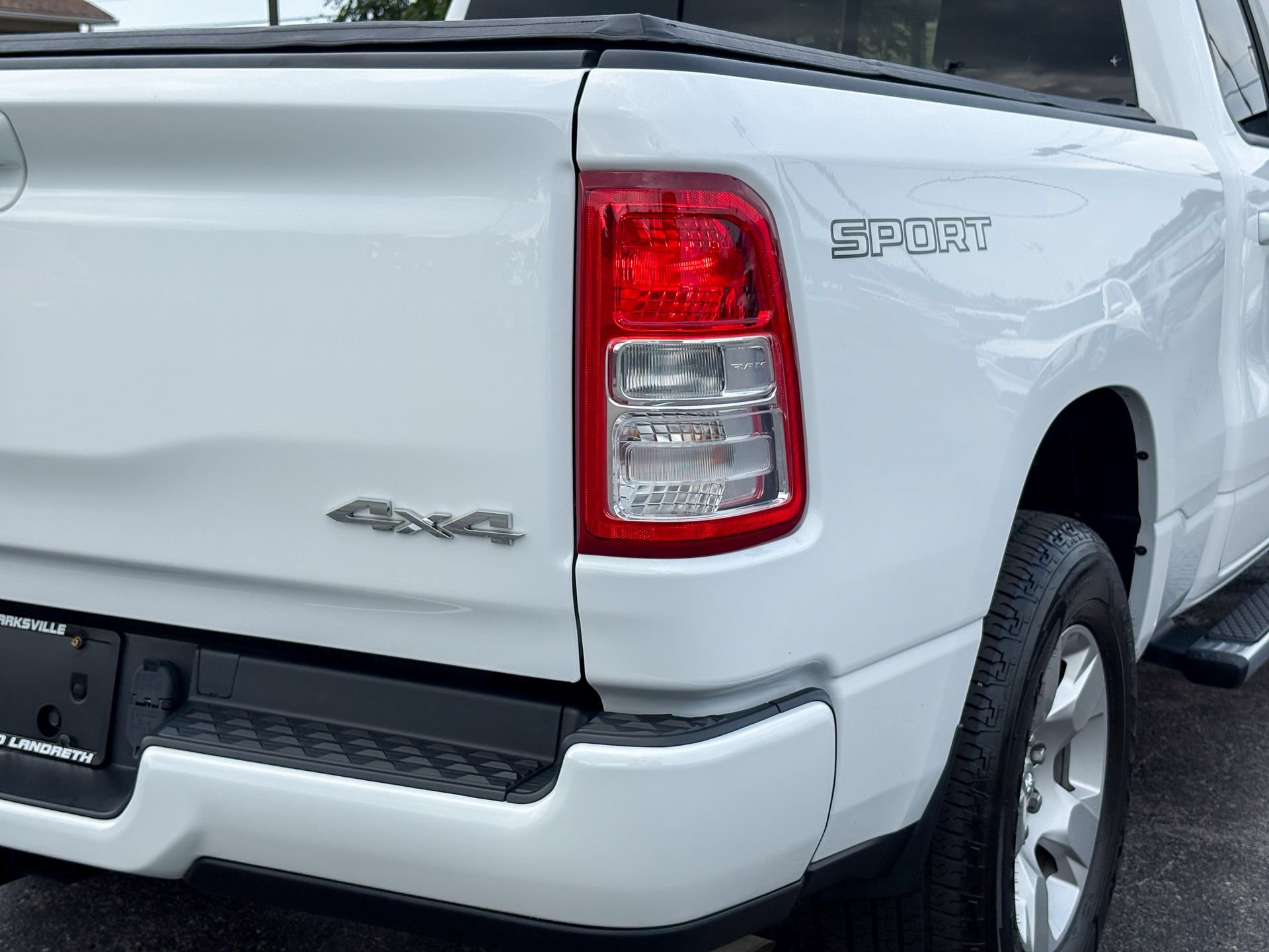 Used 2022 RAM 1500 Big Horn AWD/4WD image 14