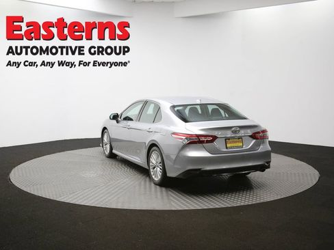 Used 2019 Toyota Camry XLE image 59