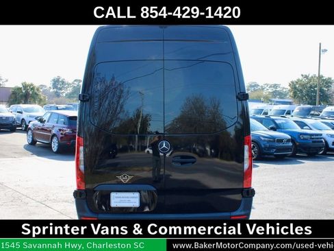 Used 2019 Mercedes-Benz Sprinter 3500 image 16