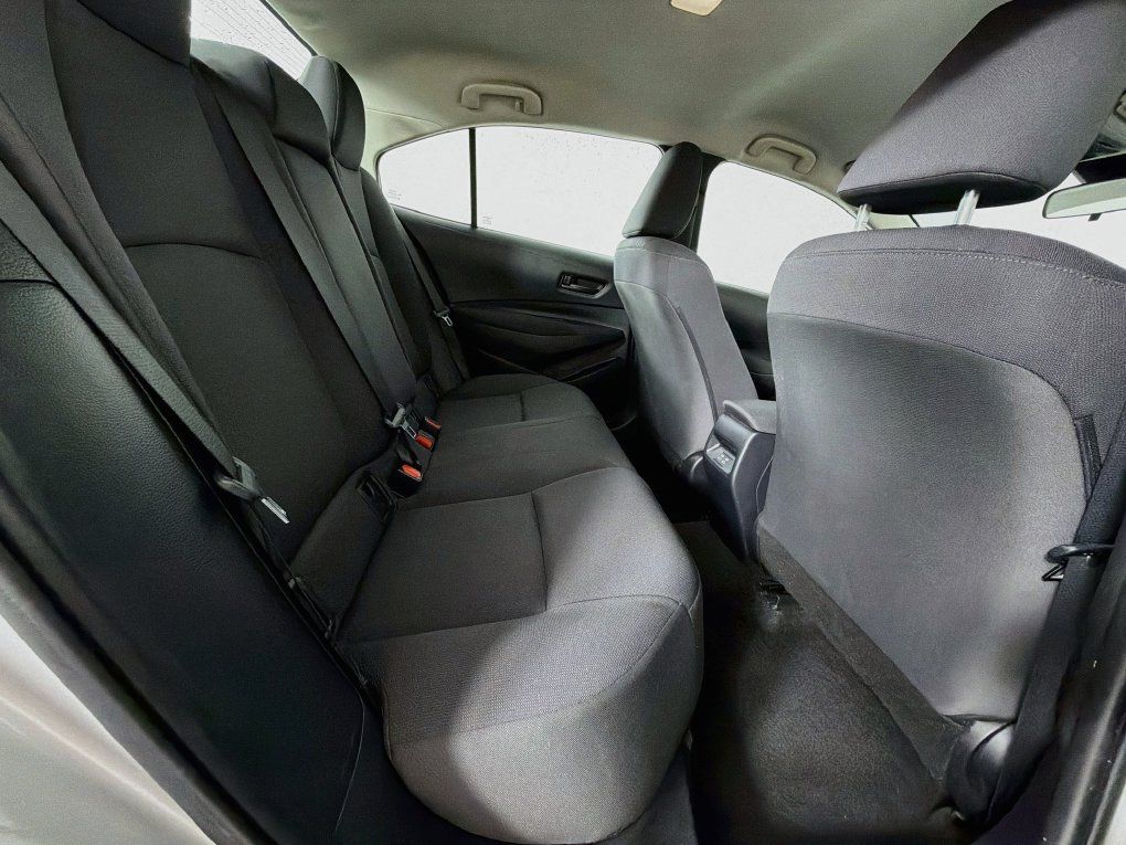 Used 2024 Toyota Corolla LE FWD image 28