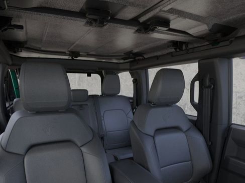 New 2025 Ford Bronco Outer Banks w/ Sasquatch Package image 12