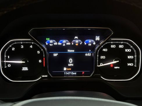 Used 2021 GMC Yukon AT4 AWD/4WD image 40