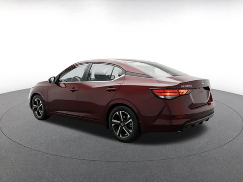 Used 2025 Nissan Sentra SV FWD image 7