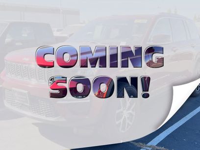 Used 2024 Jeep Grand Cherokee Limited w/ Luxury Tech Group II