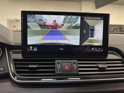 Used 2024 Audi Q5 2.0T Premium Plus w/ Premium Plus Package image 27