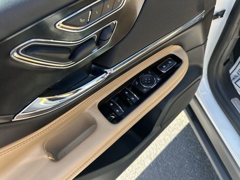 Used 2022 Lincoln Corsair Grand Touring w/ Elements Technology Bundle AWD/4WD image 15