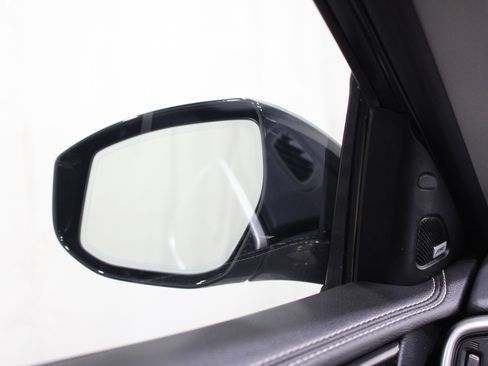 Used 2019 Nissan Maxima Platinum w/ Sport Mat Group FWD image 10