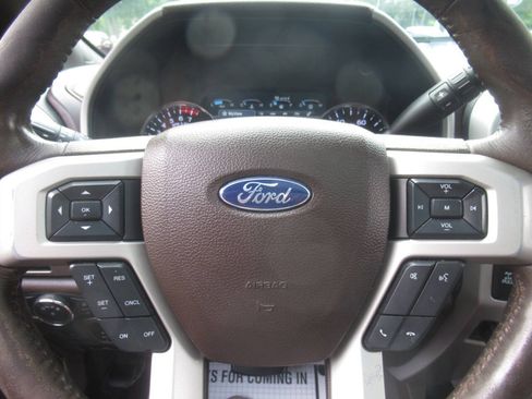 Used 2018 Ford F250 King Ranch w/ King Ranch Ultimate Package AWD/4WD image 29