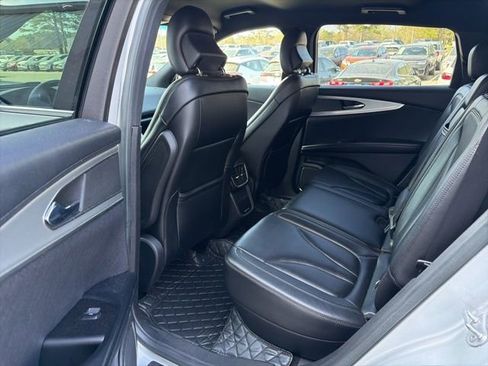 Used 2016 Lincoln MKX Premiere FWD image 17