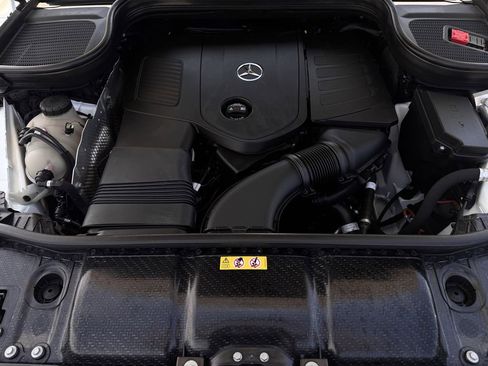 Used 2024 Mercedes-Benz GLE 350 4MATIC w/ 3rd Row Seat Package image 30