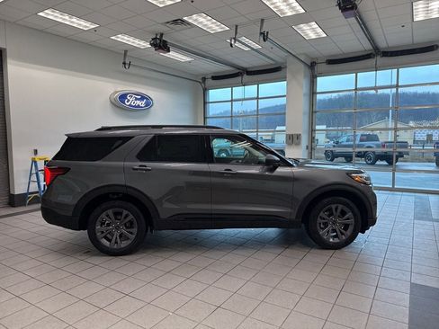 New 2026 Ford Explorer Active w/ Active Comfort Package AWD/4WD image 17