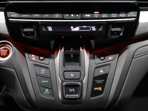 Used 2025 Honda Odyssey Sport-L image 33