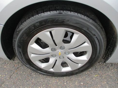 Used 2014 Chevrolet Cruze LT FWD image 36