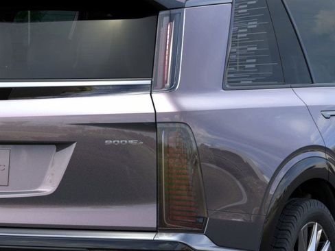 New 2026 Cadillac Vistiq Premium Luxury image 11