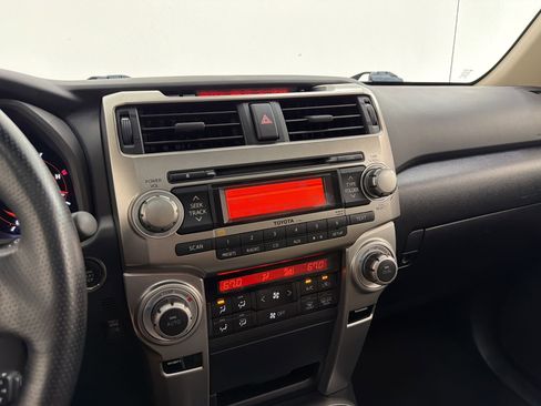 Used 2010 Toyota 4Runner Limited RWD image 26