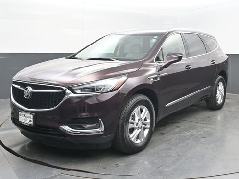 Used 2019 Buick Enclave Essence image 3