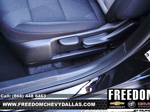 New 2026 Chevrolet Trax RS w/ Driver Confidence Package image 34