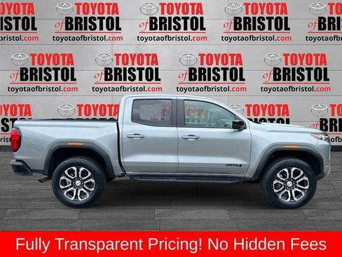 Used 2024 GMC Canyon AT4 w/ AT4 Premium Package AWD/4WD image 2