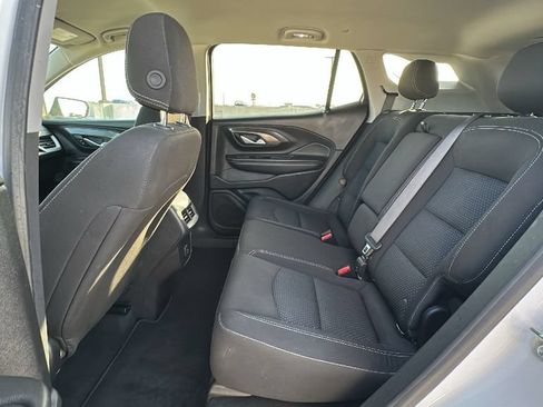 Used 2024 GMC Terrain SLE FWD image 31