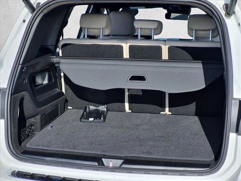 Certified 2025 Mercedes-Benz GLB 250 image 6