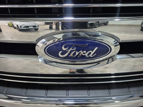 Used 2017 Ford F250 Lariat AWD/4WD image 28