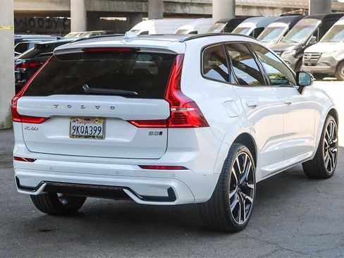 Used 2024 Volvo XC60 B5 Ultimate image 6